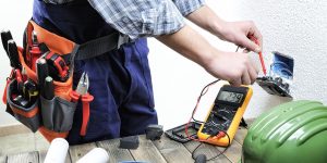 Electrical DIY: Understanding the Dangers and Deciding When to Call an Expert